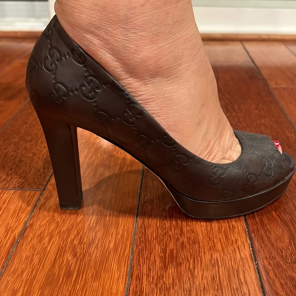 Gucci heels